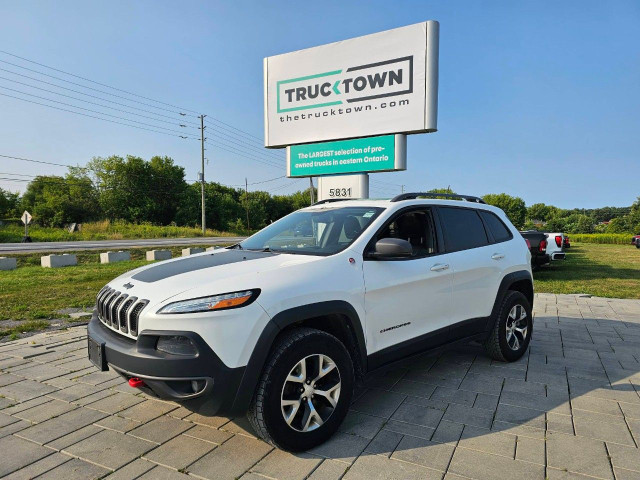 2018 Jeep Cherokee in Cars & Trucks in Ottawa