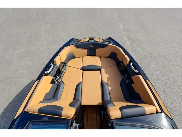 2024 Mastercraft XT 24 in Powerboats & Motorboats in Québec City - Image 31