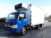 Ryder Stock ID: 223043 Transmission Type/Speed: AUTO 5 Engine: DIESEL J05E-TP '17 210/2500 Horse Pow... (image 4)