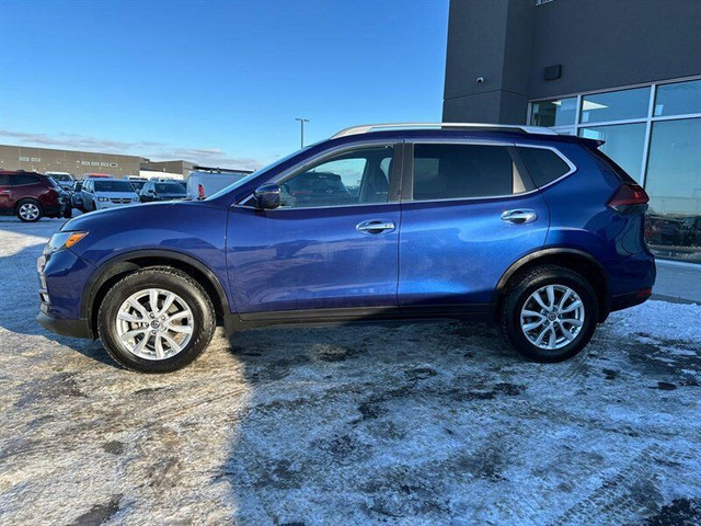 2019 Nissan Rogue SV in Cars & Trucks in St. Albert - Image 4
