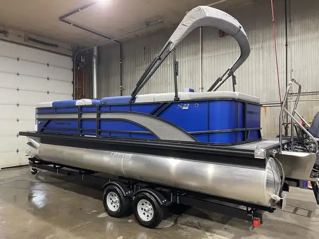 2024 Bennington 22SL 'Cruise' Tri-Toon - HUGE SALE ON NOW! in Powerboats & Motorboats in Saskatoon - Image 7