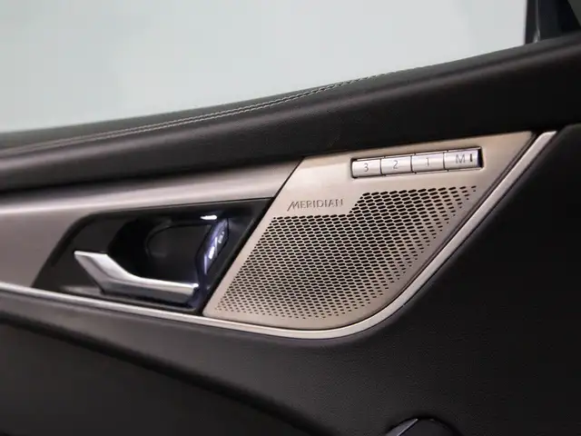2021 Jaguar F-Pace P400 | R-DYNAMIC S | BLACK PKG | 22 IN WHEELS in Cars & Trucks in Mississauga / Peel Region - Image 37
