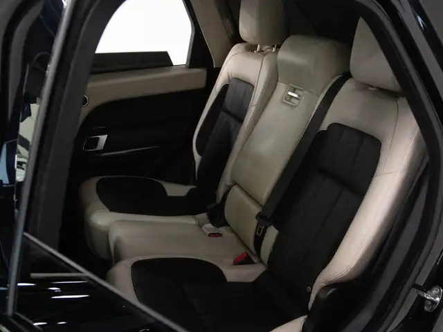 2019 Land Rover Range Rover Sport MHEV HST | MERIDIAN | PANO | H in Cars & Trucks in Mississauga / Peel Region - Image 14
