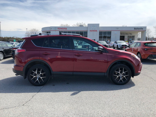 2018 Toyota RAV4 SE in Cars & Trucks in Belleville - Image 4