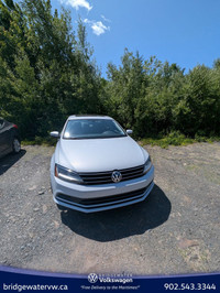 Engine: 1.4 TSI L/100Km City: 8.5 L/100Km Hwy: 6.2 (image 1)