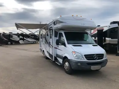 Mercedes Sprinter with 2 Slides, Sleeps 6 with a Spacious Interior! Call Dealership for more details...