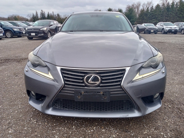 2014 Lexus IS 250 AWD in Cars & Trucks in London - Image 2