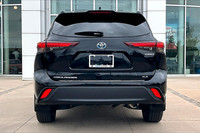 FINANCE OR LEASE PURCHASE PRICE: $53,900 + HST + Finance/Lease Fee + Licensing CASH PRICE: $55,900 +... (image 4)