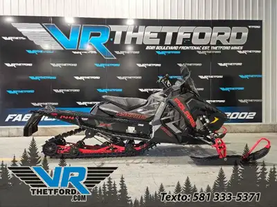 VR Thetford Paiement à partir de 0$/sem. + TX. 2020 Polaris Assault 800 144 10 552KM - 503 LBS - 144...