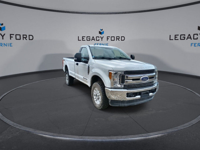 2019 Ford F-250 Super Duty XLT, Regular Cab, Long Box Diesel in Cars & Trucks in Cranbrook - Image 2