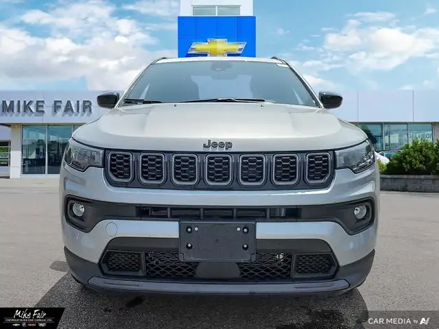 2025 Jeep Compass Altitude in Cars & Trucks in Ottawa - Image 3
