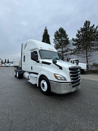 Ryder Stock ID: 876539 Transmission Type/Speed: Auto 10 Engine: DIESEL X15'17 500/1800 Horse Power:... (image 4)