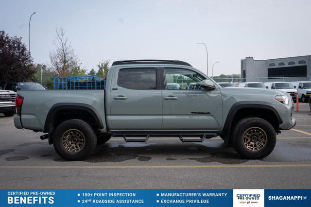 2023 Toyota Tacoma SR5 | ROOF RACK | LOW KMV6 in Cars & Trucks in Calgary - Image 4