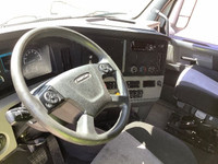 2020 FREIGHTLINER T12664ST;Heavy Duty Trucks - Conventional Truck w/ Sleeper Penske Location 1100 KI... (image 9)