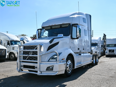 Check out this well-maintained 2022 Volvo VNL 760 with D13 engine motor, built for comfort, power, a...