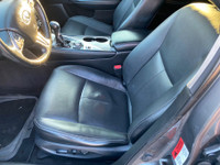 Absolutely gorgeous Infinity Q50-2016, No accidents, all service records, Leather, AWD, Navigation,B... (image 8)