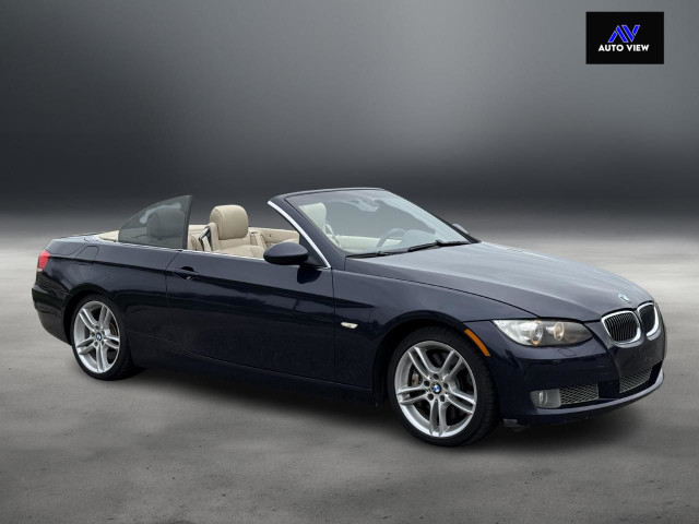 2008 BMW 3 Series 335i **HARD TOP CONVERTIBLE** in Cars & Trucks in Hamilton - Image 3