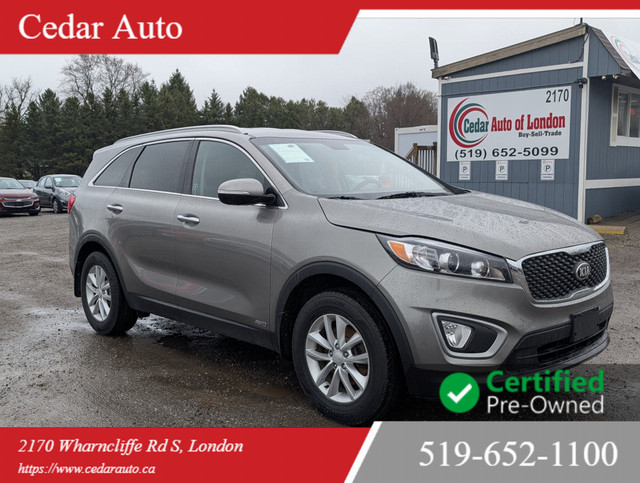 2018 Kia Sorento 2.4L LX 4dr All-wheel Drive Automatic in Cars & Trucks in London - Image 2