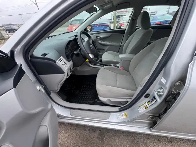 2013 Toyota Corolla AUTO, MINT, ONLY 16,000KMS, SUPER LOW KMS, C in Cars & Trucks in London - Image 11