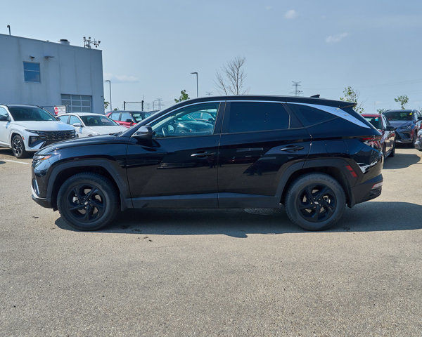 2023 Hyundai Tucson Essential | Awd | Backup Cam | Lane keep in Cars & Trucks in Edmonton - Image 2