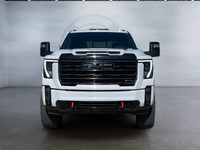 The Sierra AT4 offers powerful capability engineered to take you to all the places your boundless se... (image 8)