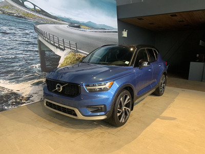 2020 Volvo XC40 T5 AWD R-Design