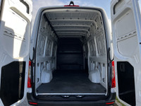 2022 Mercedes Benz Sprinter 2500 170in. $57,810 + $995 Processing fee = $58,805 Total obligation bef... (image 9)