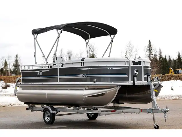 2025 South Bay Pontoons 18 SE CR in Powerboats & Motorboats in Québec City - Image 7