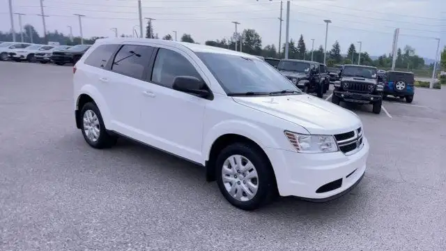 2018 Dodge Journey Canada Value Pkg | Front Wheel Drive in Cars & Trucks in Prince George - Image 3