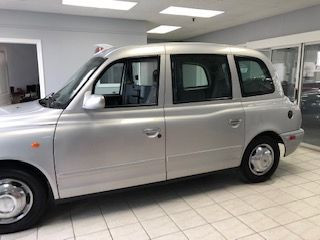 2003 LTI LONDON CAB in Cars & Trucks in City of Toronto - Image 3