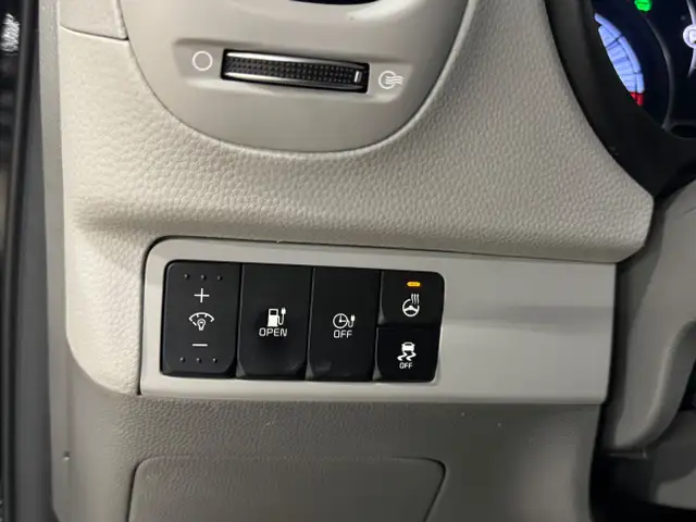 2018 Kia Soul EV LUXURY - BLUETOOTH - NAVI - BACKUP CAMERA - COM in Cars & Trucks in Mississauga / Peel Region - Image 25