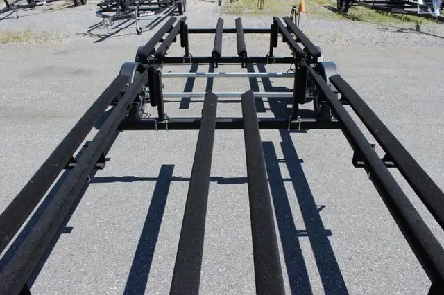 2022 KARAVAN TRAILER REMORQUE A PONTON 22' A 25' 3 QUILLES in Travel Trailers & Campers in Longueuil / South Shore - Image 4