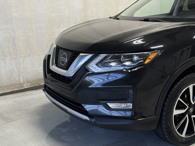 2017 Nissan Rogue SL AWD - Remote Start, Backup Camera, NAV, Mem in Cars & Trucks in Strathcona County - Image 4