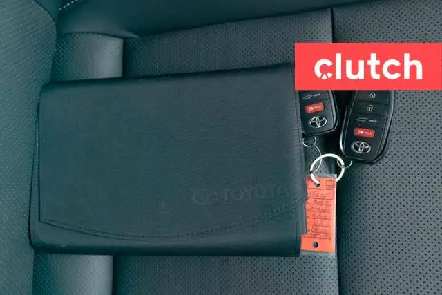 2023 Toyota Prius Limited AWD w/ Sunroof, Apple CarPlay, Rear Vi in Cars & Trucks in Bedford - Image 34