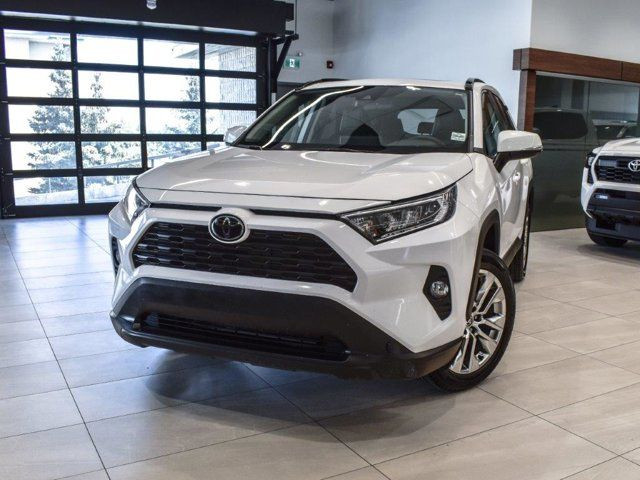 2021 Toyota RAV4 XLE Premium in Cars & Trucks in Calgary - Image 4