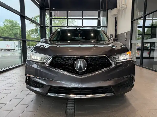 2017 Acura MDXSH-AWD 4dr in Cars & Trucks in City of Montréal - Image 4