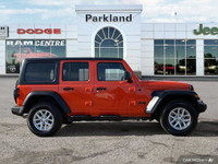 Only 10,712 Miles! This Jeep Wrangler delivers a Intercooled Turbo Premium Unleaded I-4 2.0 L/122 en... (image 5)