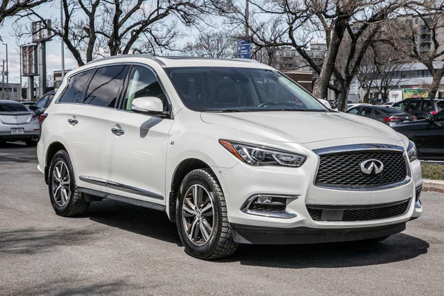 2019 Infiniti QX60 in Cars & Trucks in City of Montréal - Image 2