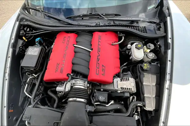2013 Chevrolet Corvette Z06 Fixed Roof Z06, 7.0L SFI V8 ENGIN... dans Autos et camions dans Calgary - Image 12