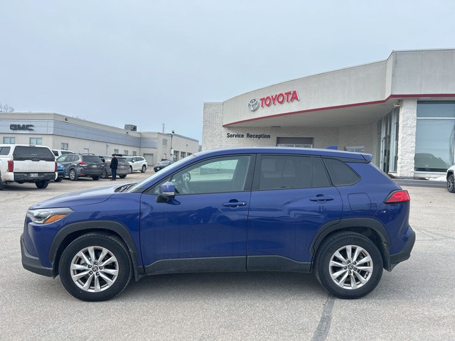 2023 Toyota Corolla Cross LE AWD in Cars & Trucks in Barrie - Image 2