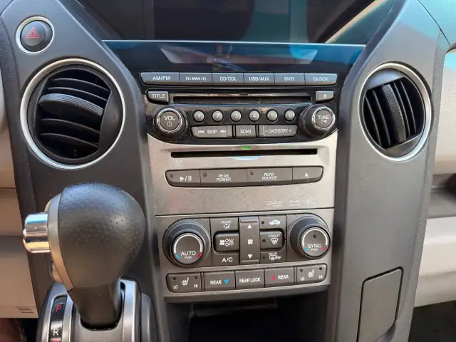 2015 Honda Pilot EX-L in Cars & Trucks in Hamilton - Image 28
