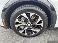 - ACCIDENT FREE - HEATED LEATHER SEATS - HEATED STEERING WHEEL - PANORAMIC FIXED-GLASS ROOF - NAVIGA... (image 9)