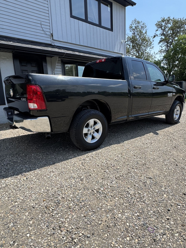 2016 Ram 1500 ST 4X4 V8 5.7 HEMI —CERTIFIED— in Cars & Trucks in Oakville / Halton Region - Image 2