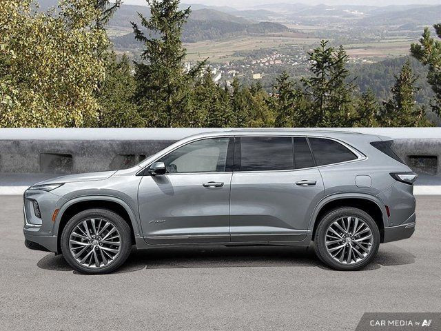 2025 Buick Enclave Avenir | 7 Passenger | All Weather Floor in Cars & Trucks in Cowichan Valley / Duncan - Image 2