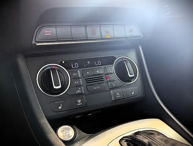2018 Audi Q3 Progressiv in Cars & Trucks in City of Montréal - Image 27
