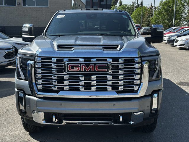 2025 GMC Sierra 3500HD Denali in Cars & Trucks in Calgary - Image 2