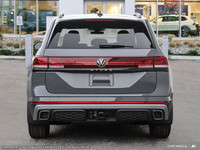 This Volkswagen Atlas delivers a Intercooled Turbo Premium Unleaded I-4 2.0 L/121 engine powering th... (image 5)