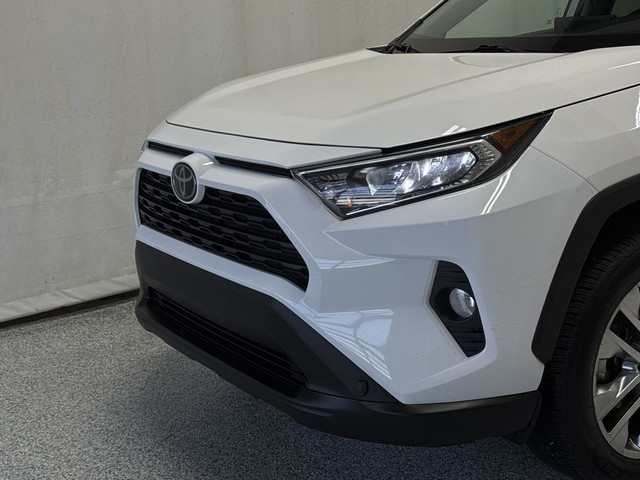 2020 Toyota RAV4 XLE AWD - Backup Camera, Heated Steering Wheel, in Cars & Trucks in Strathcona County - Image 4