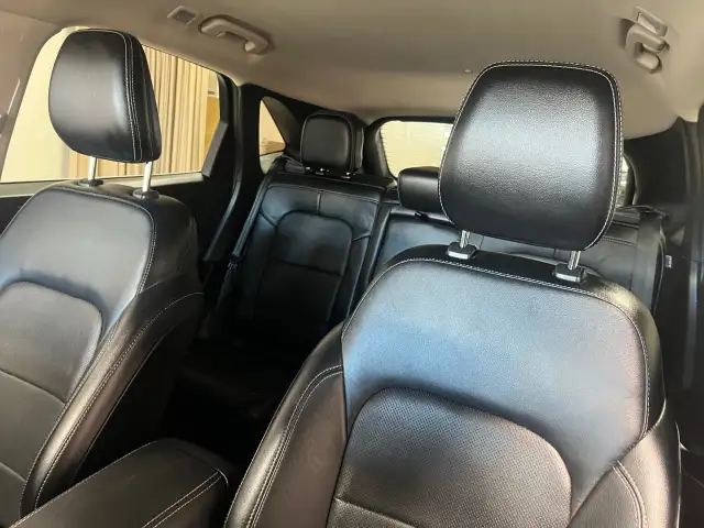 2020 Ford Escape in Cars & Trucks in Edmonton - Image 12