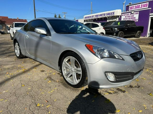 2011 HYUNDAI GENESIS COUPE 3.8L V6 one owner with 137,391 km in Cars & Trucks in Edmonton